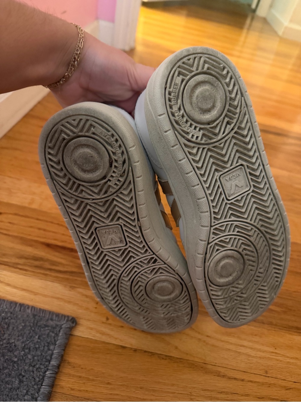 Veja sneaker - Picture 7 of 8